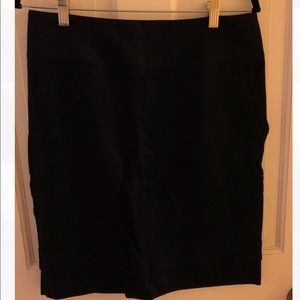 Women’s cabin navy skirt